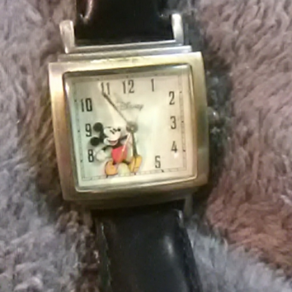 vintage Disney Mickey Mouse watch